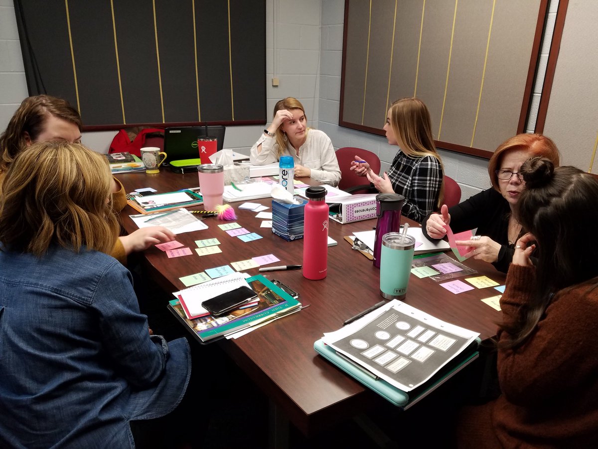 DelranLitCoach's tweet photo. Millbridge teachers participating in lab sites around writing conferences. #PDliteracy #collaboration @MB_Principal @eileen_baker @Delran_Super https://t.co/oZ47oSuVtJ