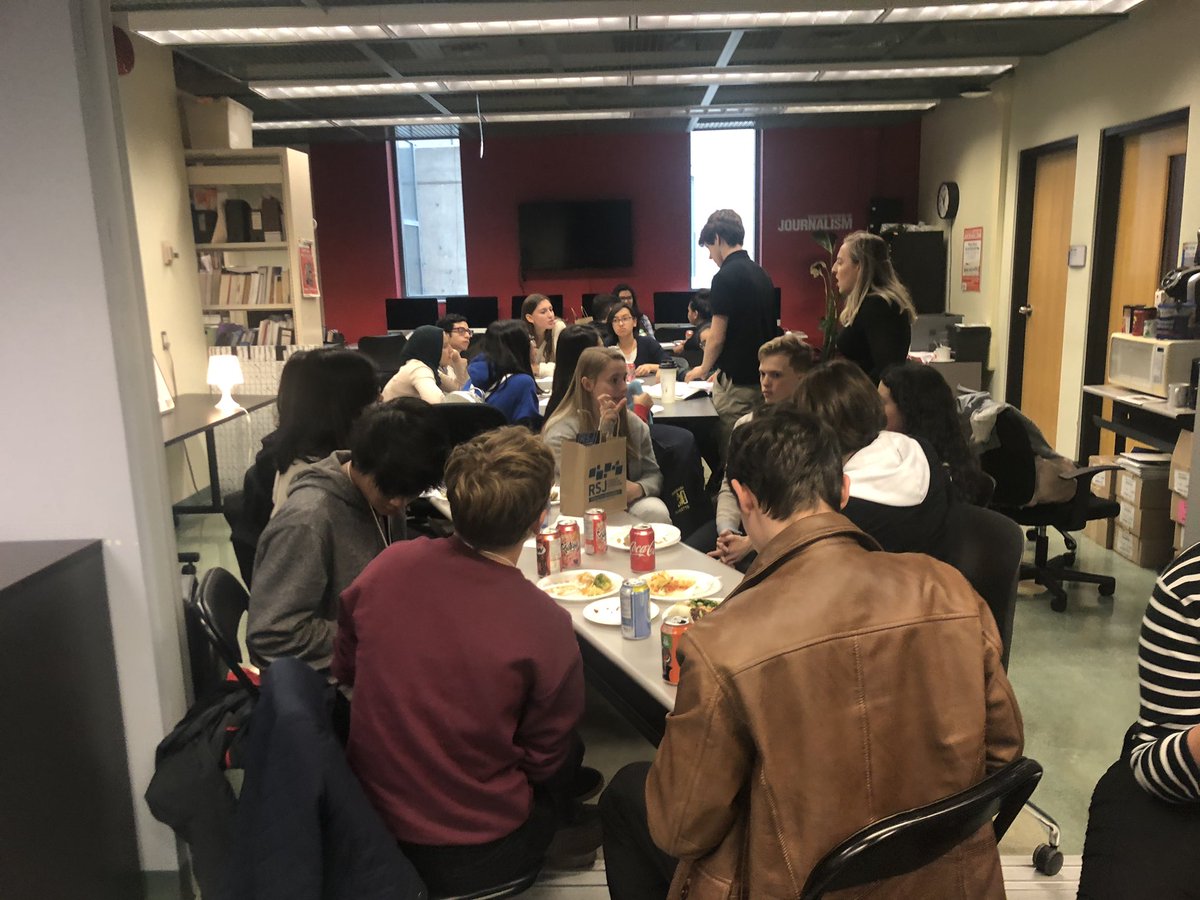 THSJ_Conference's tweet photo. More than 250 teens at Ryerson today for the Toronto High School Journalism Conference, coming from as far as Hamilton and Milton to talk student media and learn from pros. Amazing day, amazing people. @RSJnow #journalismnow https://t.co/AIbrcNBtXp