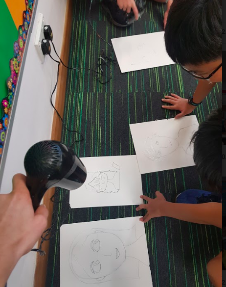 lrbennett12's tweet photo. Music, photography, art, baking and marketing is a small snapshot of the day 1 #PYPx workshops! Very grateful to the amazing volunteers who provoked our Ss thinking for the #HWEO unit. Looking forward to day 2! @ais_singapore #cognitaway #pypchat https://t.co/dwDuNaIFBc