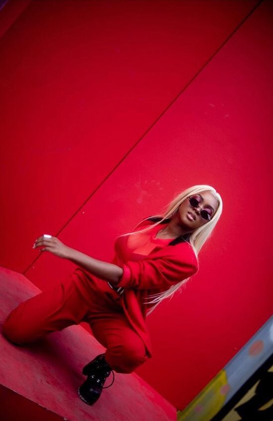 Eshesmiles's tweet photo. When your Artist Development client
is 🔥🔥🔥 @IAM_Bobi !!!😍❤️
#ArtistDevelopmentclient #artist #art #music #artist #singer #songwriter #fashion #style https://t.co/9HvFZcY8dV