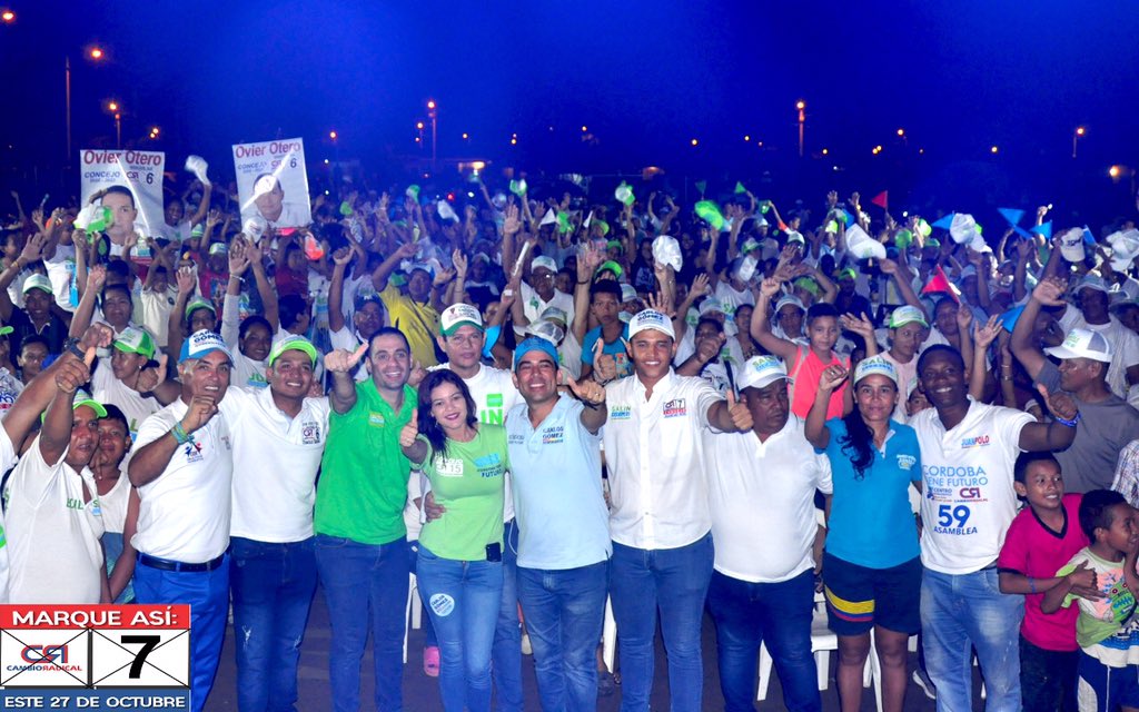 JuanchoRoisD's tweet photo. ¡Seguimos imparables! 🙌✅ Gracias a los habitantes de Edmundo López, Mogambo, Las Américas, y San Cristobal por el magnífico respaldo al equipo del cambio.
@salinghisays3 #SalinAlcalde
@CARLOSDGE #CarlosGómezGobernador #CambioRadical7 https://t.co/W2JrHcWFcF