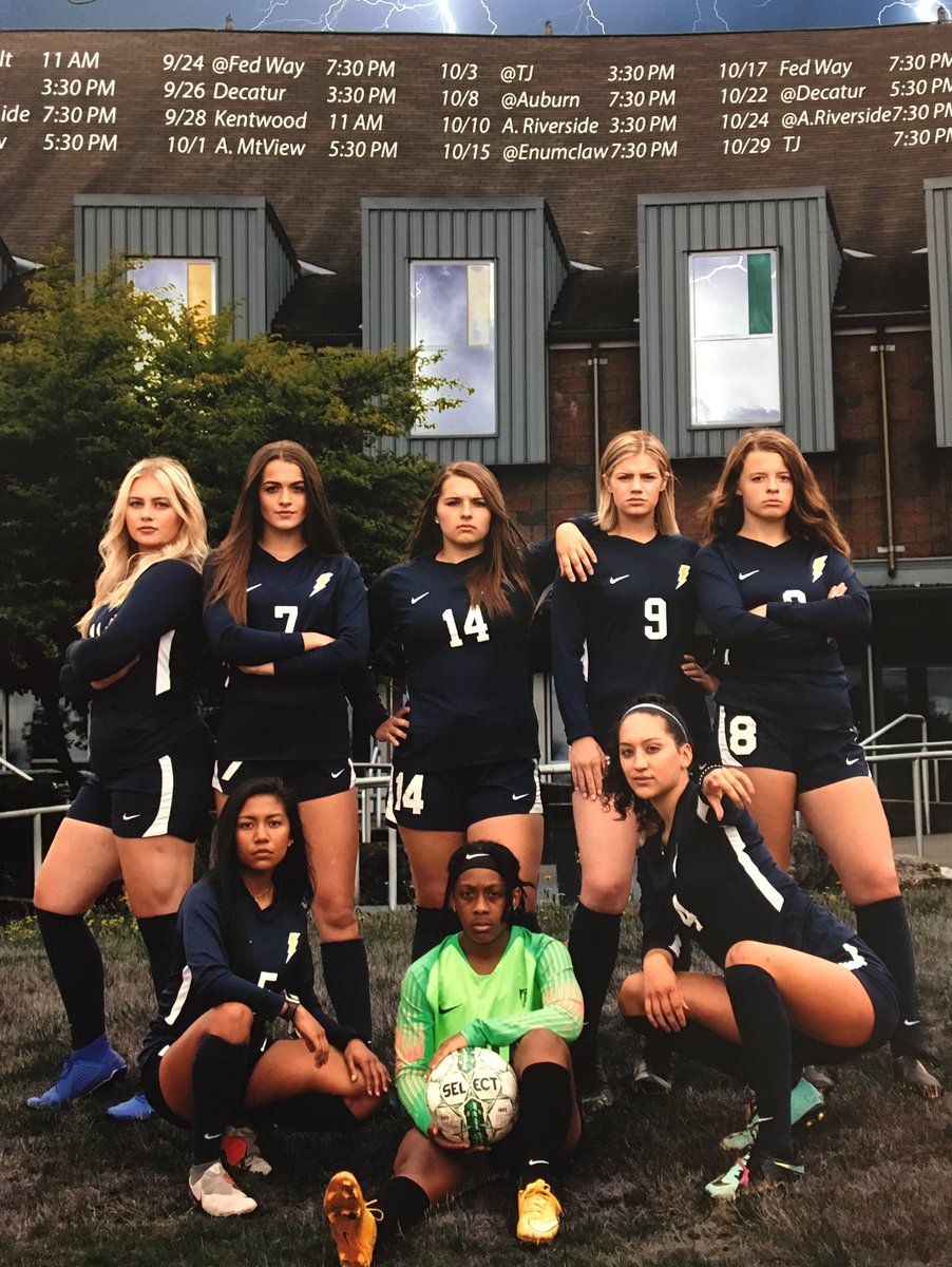 BeamerSoccer's tweet photo. Senior night is tonight at FW at 7:30! https://t.co/z0Utb7FMB4