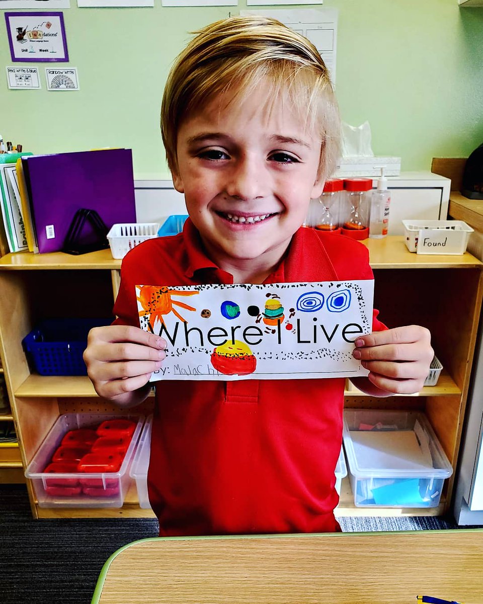 Lindsey Ryan (@lryanfirst) on Twitter photo When Science meets Social Studies using #AR technologies! ๐ Students used a #MergeCube and #HoloGlobe App to inform their realistic drawings of the Earth and Solar System as we studied our location on a map. ๐บ๐งญ #parishLSrocks <a href="/parishepiscopal/">Parish Episcopal</a> <a href="/ParishLS/">ParishEpiscopalLS</a> When Science meets Social Studies using #AR technologies! ๐ Students used a #MergeCube and #HoloGlobe App to inform their realistic drawings of the Earth and Solar System as we studied our location on a map. ๐บ๐งญ #parishLSrocks <a href="/parishepiscopal/">Parish Episcopal</a> <a href="/ParishLS/">ParishEpiscopalLS</a>