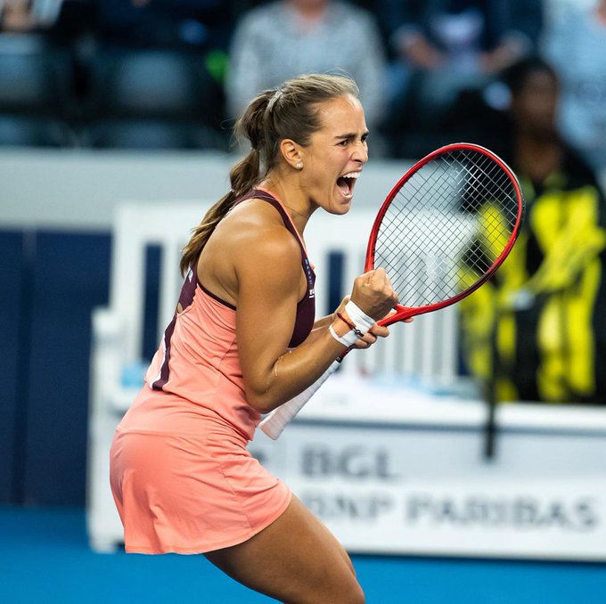 MONICA PUIG - Página 37 EHHrgs1XUAAd-Dk?format=jpg&name=small