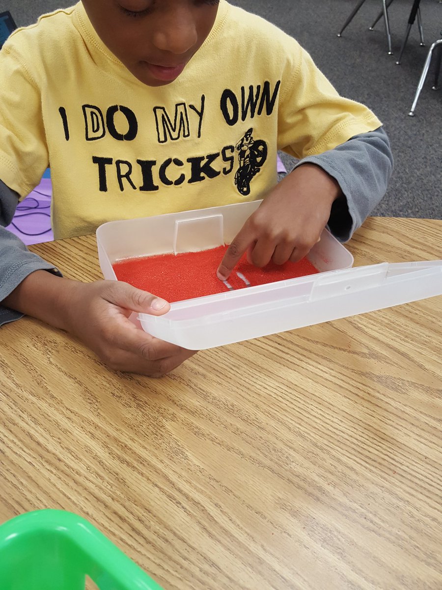 Sand writing was a hit this morning when we practiced our CVC words! #firstgradefun #WeArePIRATES