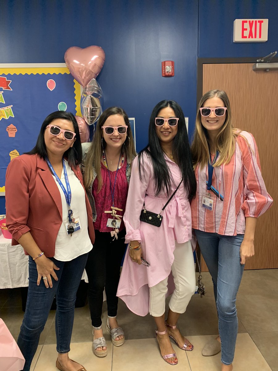 HMEfirstgrade's tweet photo. First grade wearing pink for breast cancer awareness!! 💓💗💓 Thanks to the sunshine committee at HME for a great event to raise awareness for breast cancer! #pinkout https://t.co/D4xYgEvVho