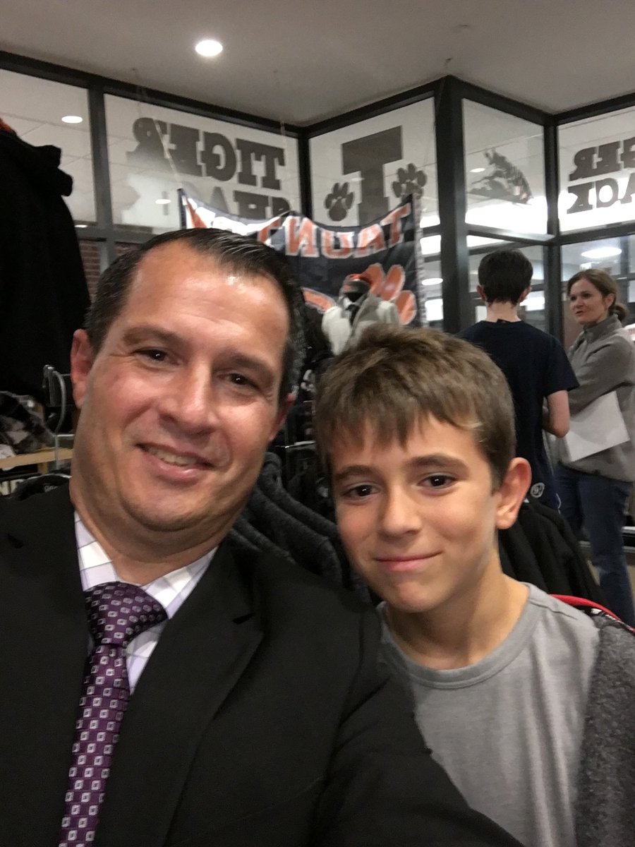 Taunton_Schools's tweet photo. Look who I ran into tonight? #TPSAmazingStudent https://t.co/CLOF9oeOmE