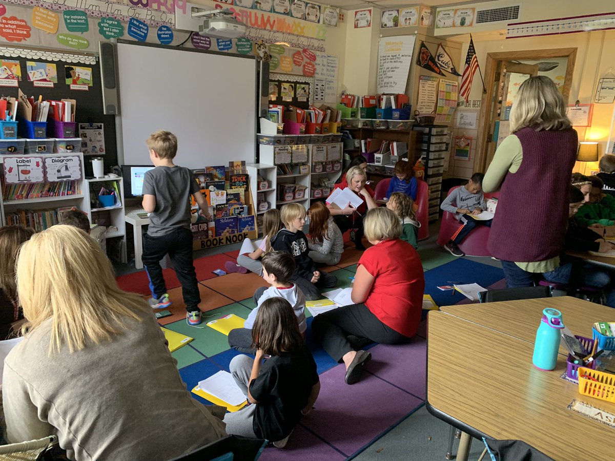 MeghanKeefer's tweet photo. #engageD64 #teacherslearntoo #writingworkshoplearninglab https://t.co/RqGffLQFsV