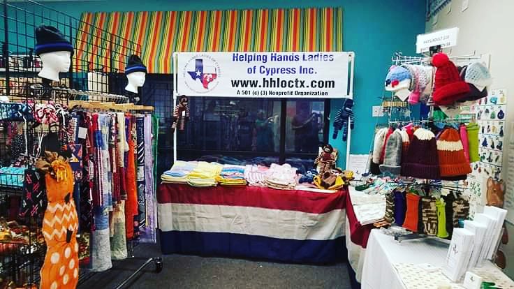 HandsTx's tweet photo. #HHLOCTX Craft Show Booth Please come &amp; visit us, say hello &amp; shop. Our volunteers worked so hard on these items just for you! All items are available at our Annual Fundraiser at #JudyDierkersHolidayMarket at #theFoundry on Jones Rd Oct 18th &amp; 19th 9-4  Education Bldg Room 107 https://t.co/T17Xi0aTem