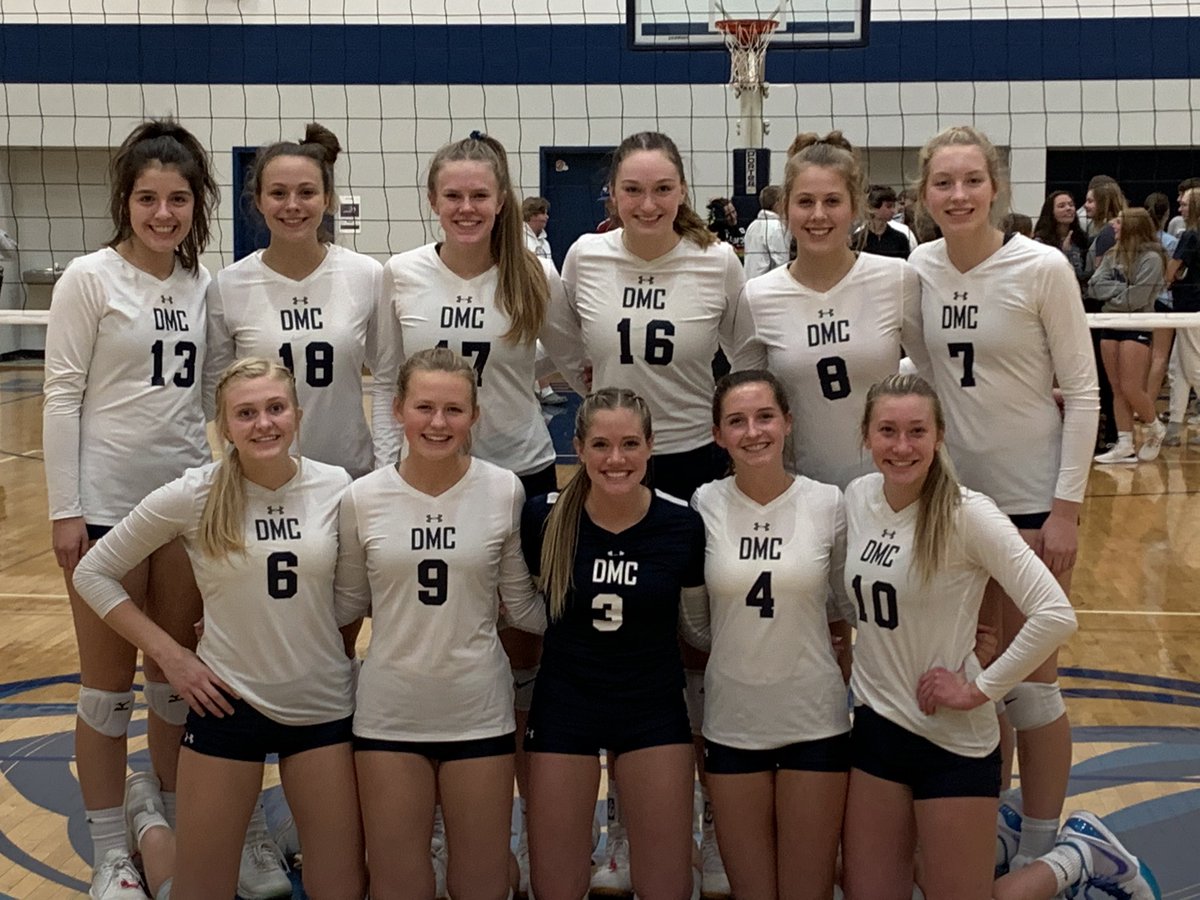 And for the THIRD YEAR IN A ROW your #DMCVolleyball #LadyLions are WCAC CHAMPS with the 3-0 🧹of Panorama!