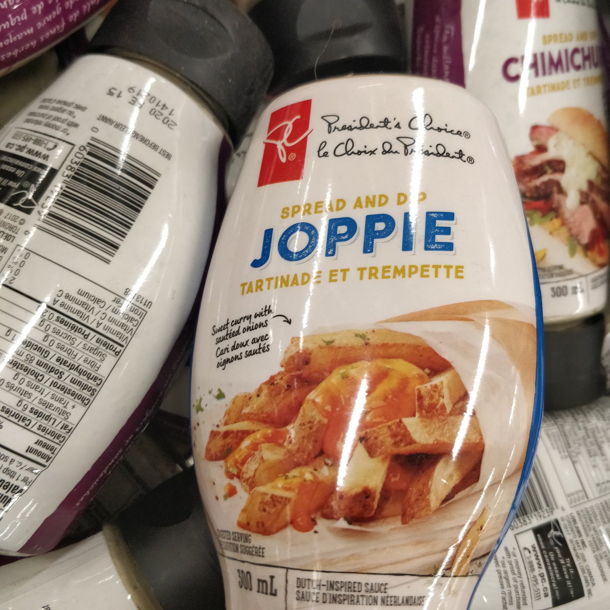 xAli_Katx's tweet photo. When you're listening to @superm #jopping so much you have to do a double take in the grocery store.

슈퍼엠의 #jopping 어디나 봐요. 아마도 너무 많이 듣고... 말도 안돼 ㅋㅋㅋ https://t.co/N0jLz3K6xt