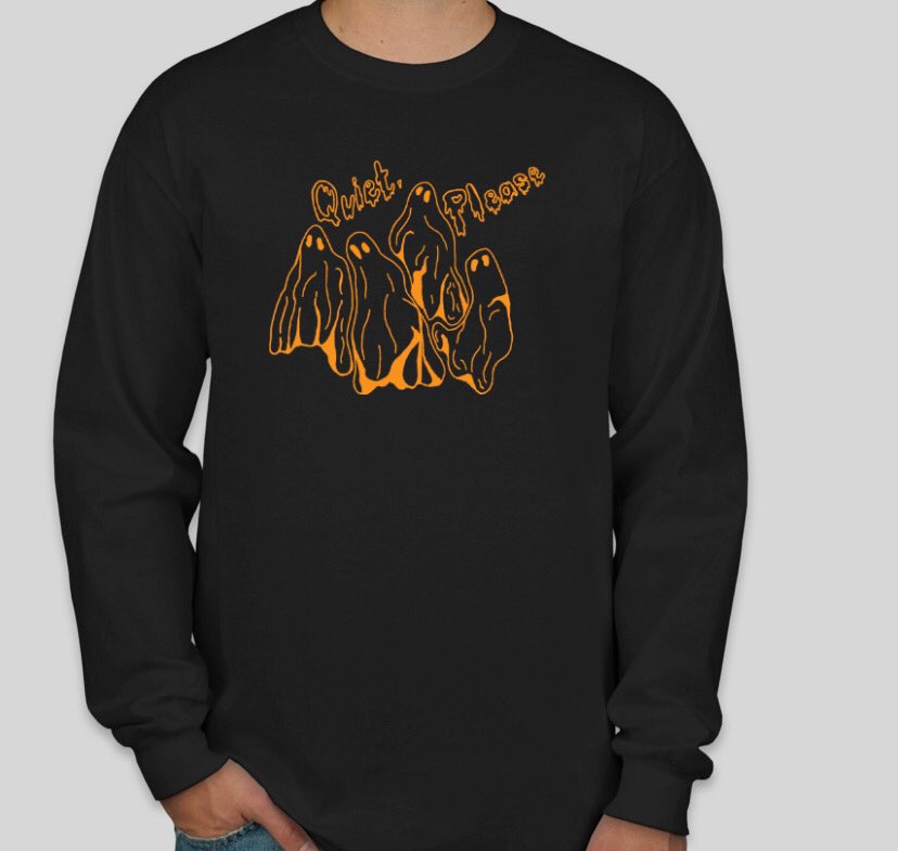 campuscrushxo's tweet photo. WE JUST PUT UP A PRE ORDER FOR OUR SUPER SPOOKY LONG SLEEVE T-SHIRT. ITS VERY LIMITED SO GRAB IT WHILE YOU CAN. WILL SHIP EARLY NEXT WEEK! https://t.co/299T6TGa11 https://t.co/Ig72U1ADjo