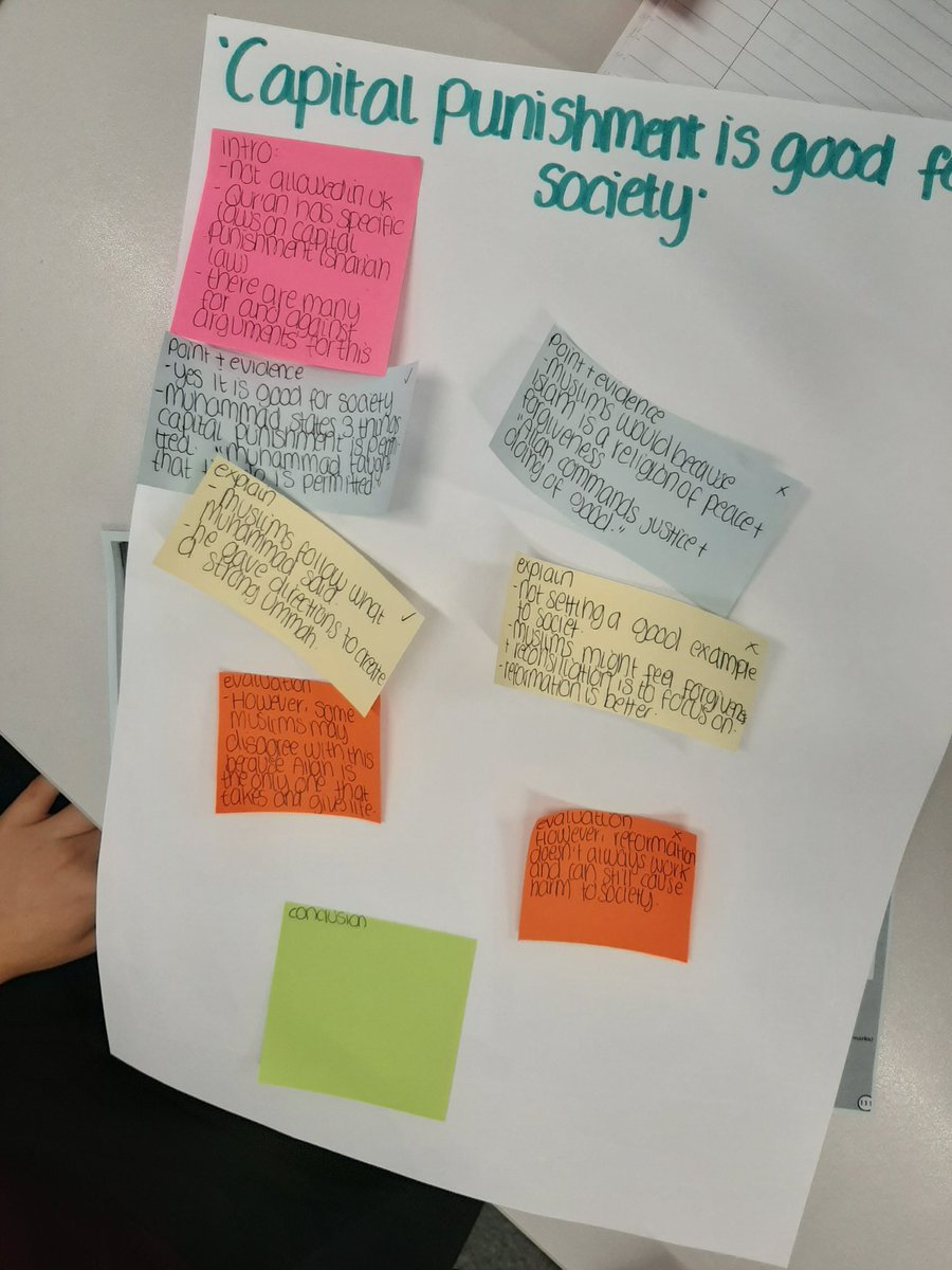 clewis_16's tweet image. Epic planning from my lovely Y10s yesterday #dreamclass #evaluation #regcse 👏