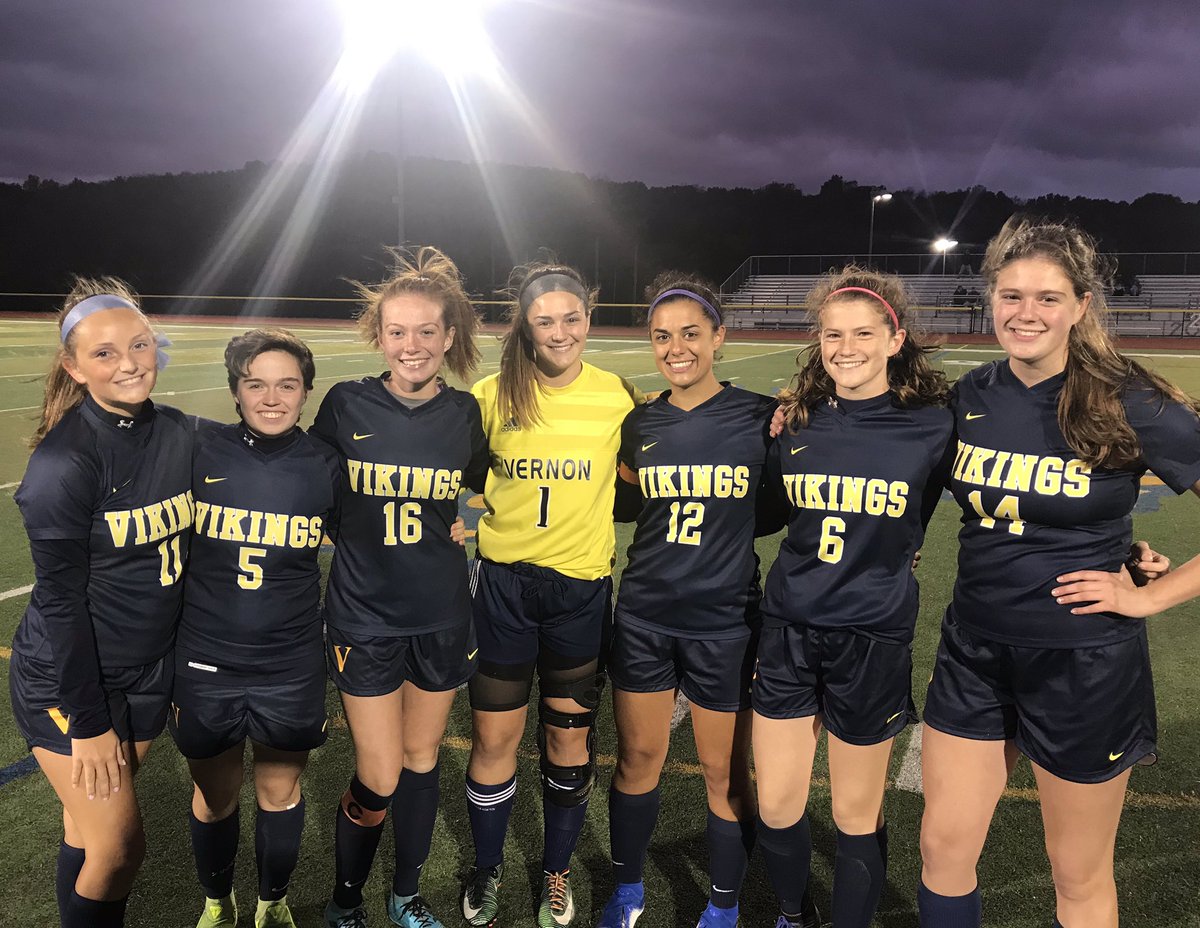 vthsathletics's tweet photo. Congrats to the seniors on their 4-1 win over Hackettstown on Senior Night. https://t.co/cK9EsbvrgT
