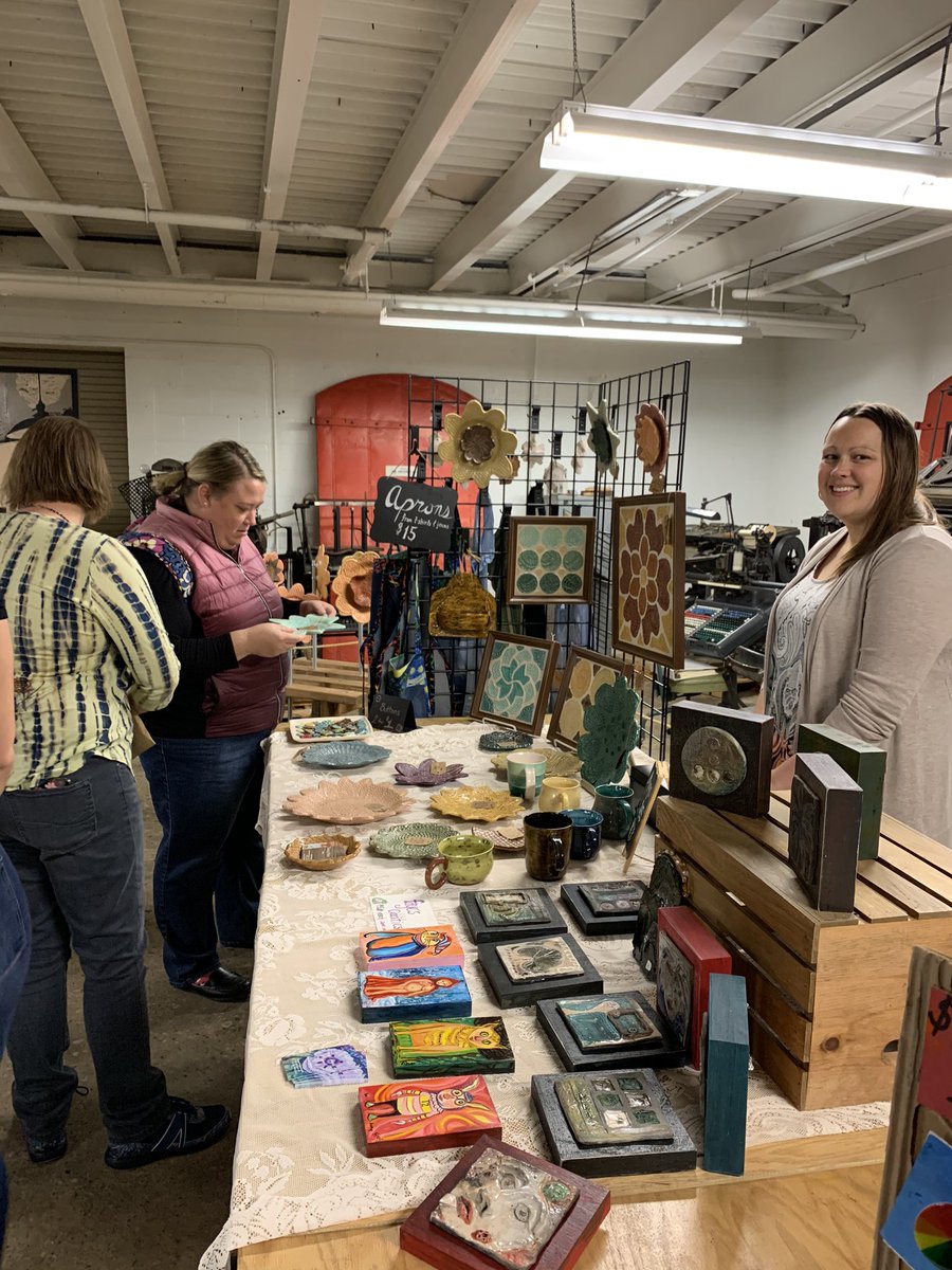 WisconsinArtEd's tweet photo. Fabulous reception and printmaking @hamiltonwoodtyp with #WAEAfall19 conference #makersmarkwt w/ talented #artsed #artisans great camaraderie!! https://t.co/AUhfCQ2Y2S