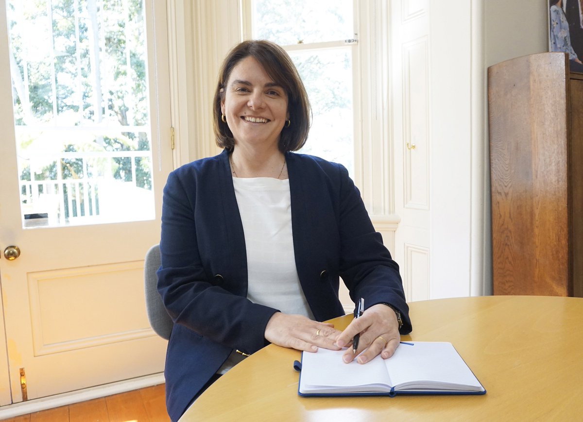 WenonaSchool's tweet photo. Congratulations to #Wenona's Head of Science, Mrs Sandra Woodward, who has been nominated for the 2020 BHP Foundation Science and Engineering Teacher Awards. This prestigious award is open to just 9 participants! #BHP https://t.co/nBmyQPJpBJ