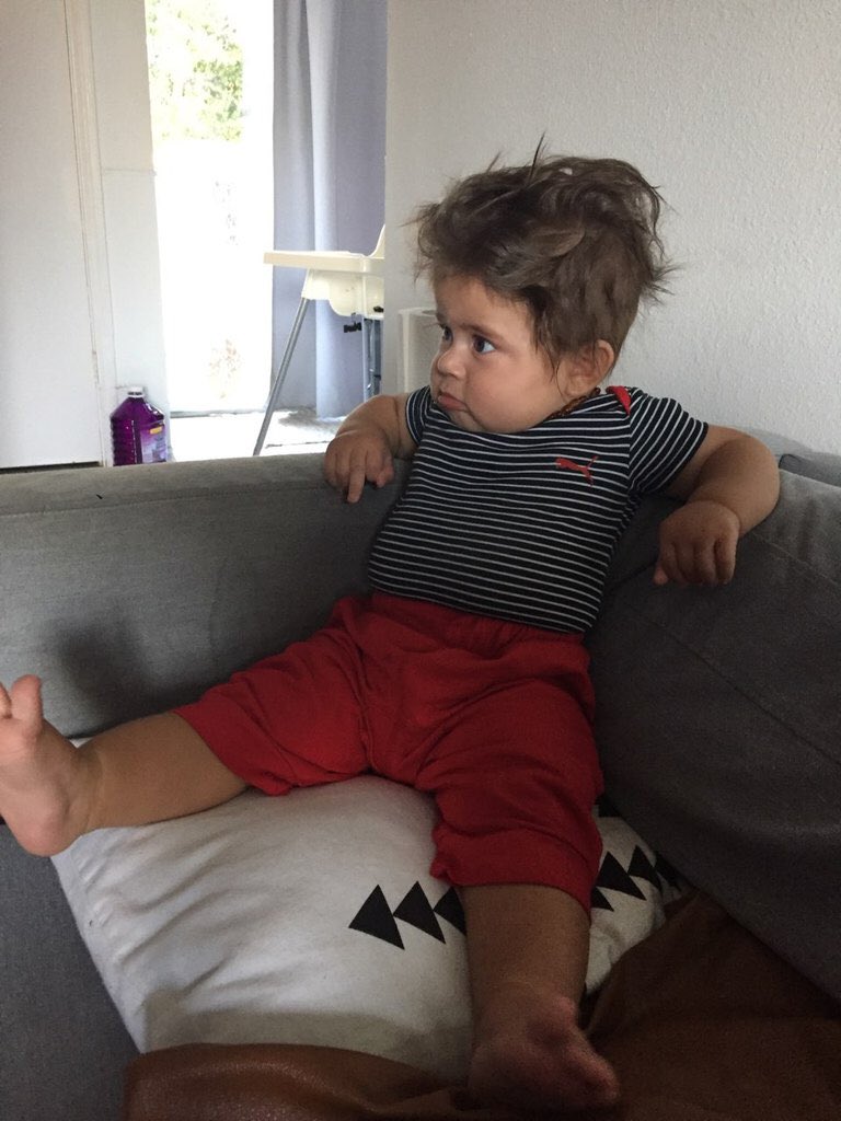 libgoodnow's tweet photo. When THAT person is trying to take your person but you sit back trying to be chill about it cause you know you got it in the bag https://t.co/VSDfHrkfsM