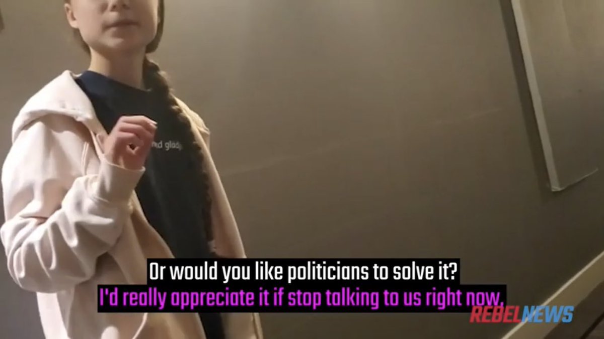 duncankinney's tweet image. Keean Bexte of the Rebel engaging in the time tested and long standing journalistic practice of harassing teenage girls in hotel hallways.