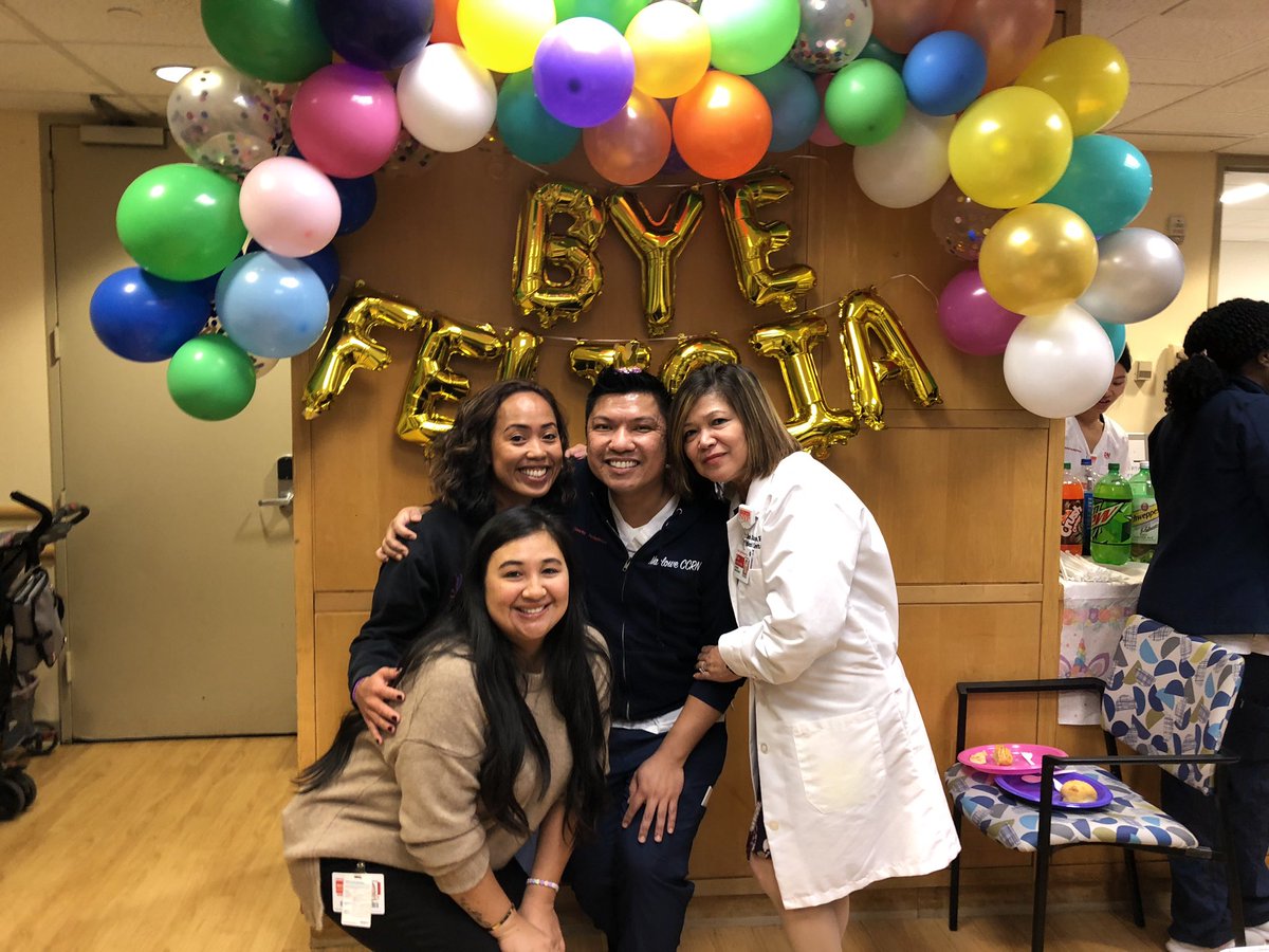 ellencticupcd's tweet photo. @CTICU_NYP will miss you terribly @MarloweF. Thanks for everything you have done in the unit #BeaconGOLD #Magnet #CTICUfamily #YOUareSpecial @HeadRNColumbia @QueenofHeartNYP @malaya79 @Gustavo91137569 https://t.co/y65jaqgroV