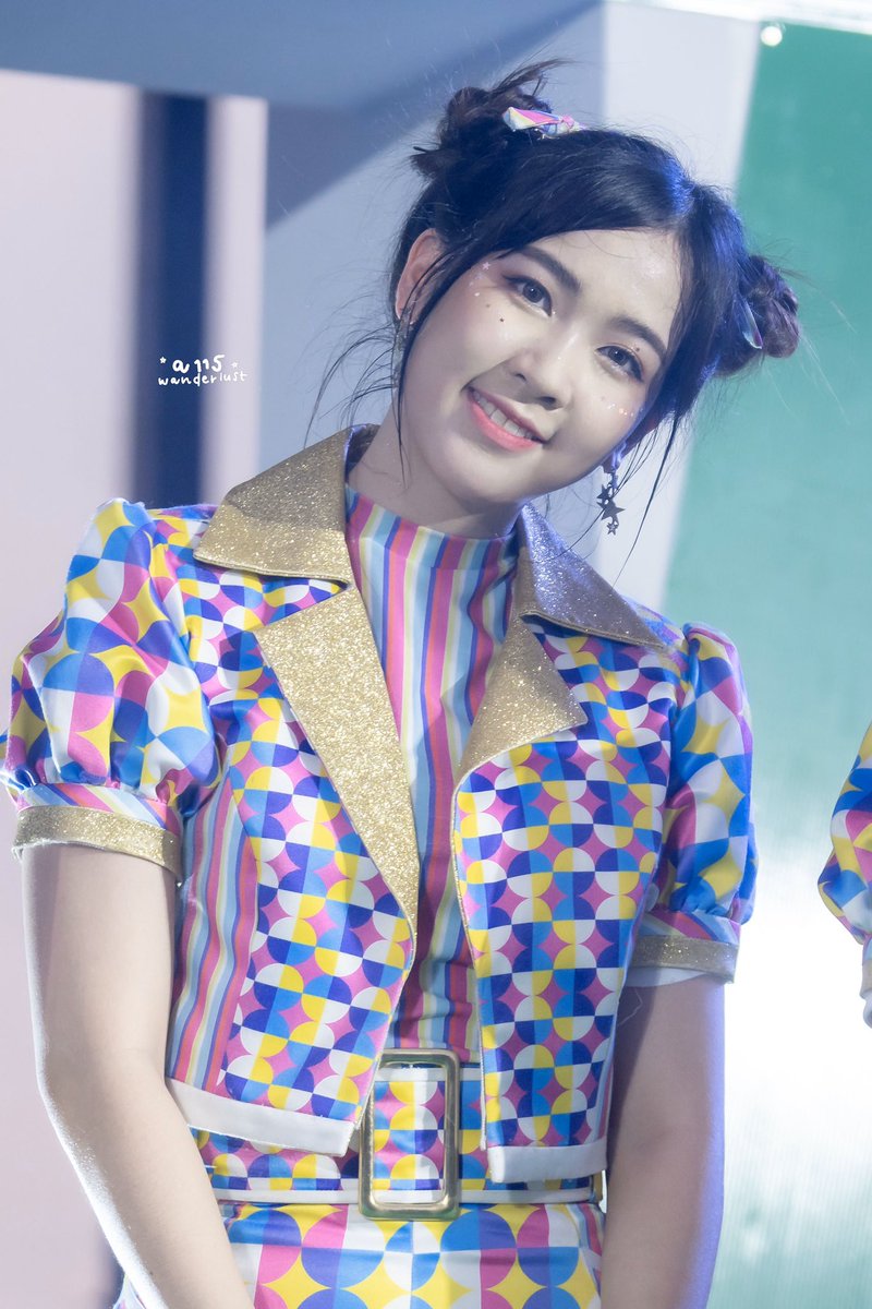 a115wanderlust's tweet photo. เพียงรอยยิ้มเล็กเล็ก:-)
#ppwithbb #bamboobnk48 #bnk48 https://t.co/hgU4j440xU