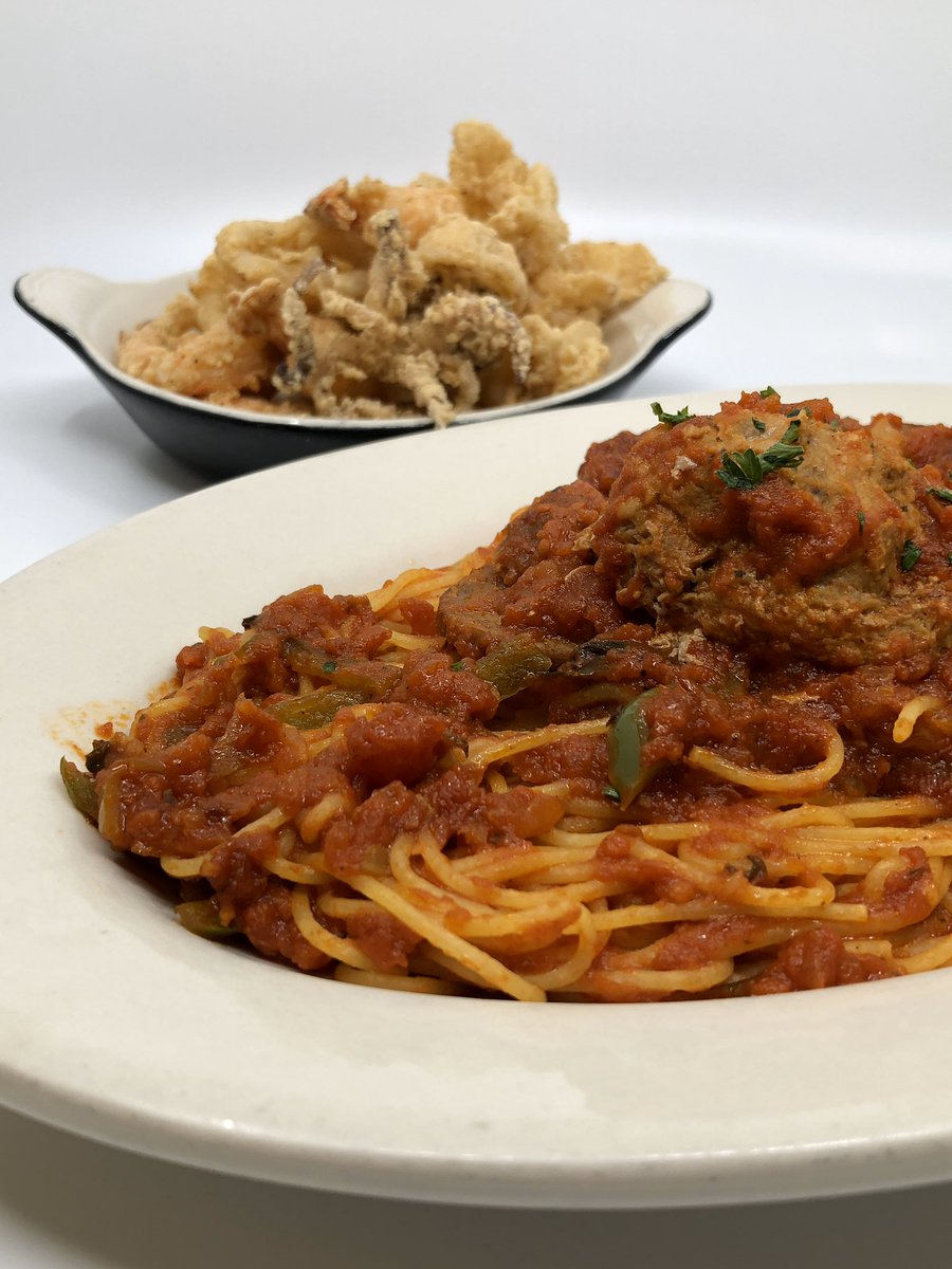 iToddS's tweet photo. National Pasta day... @bravohawaii! #bravopastaday https://t.co/SlfV0DwATs