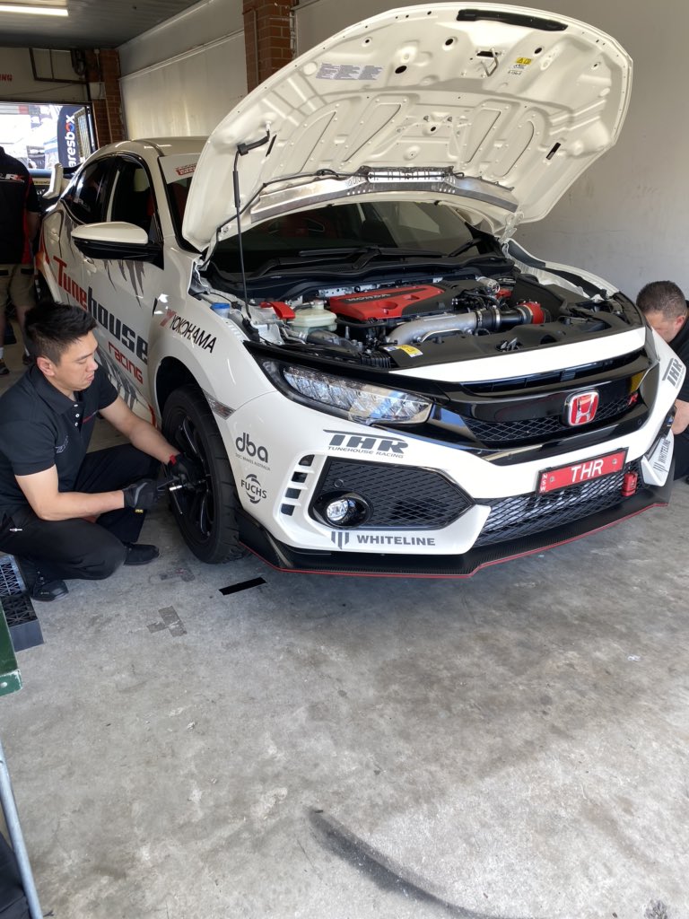 saskoboz's tweet photo. @TUNEH0USE Type R getting new rubber for tomorrow’s World Time Attack - get ready for quick times #WTAC #WTAC2019 #Tunehouse #Motormag #THR https://t.co/IpE8pHGvzg