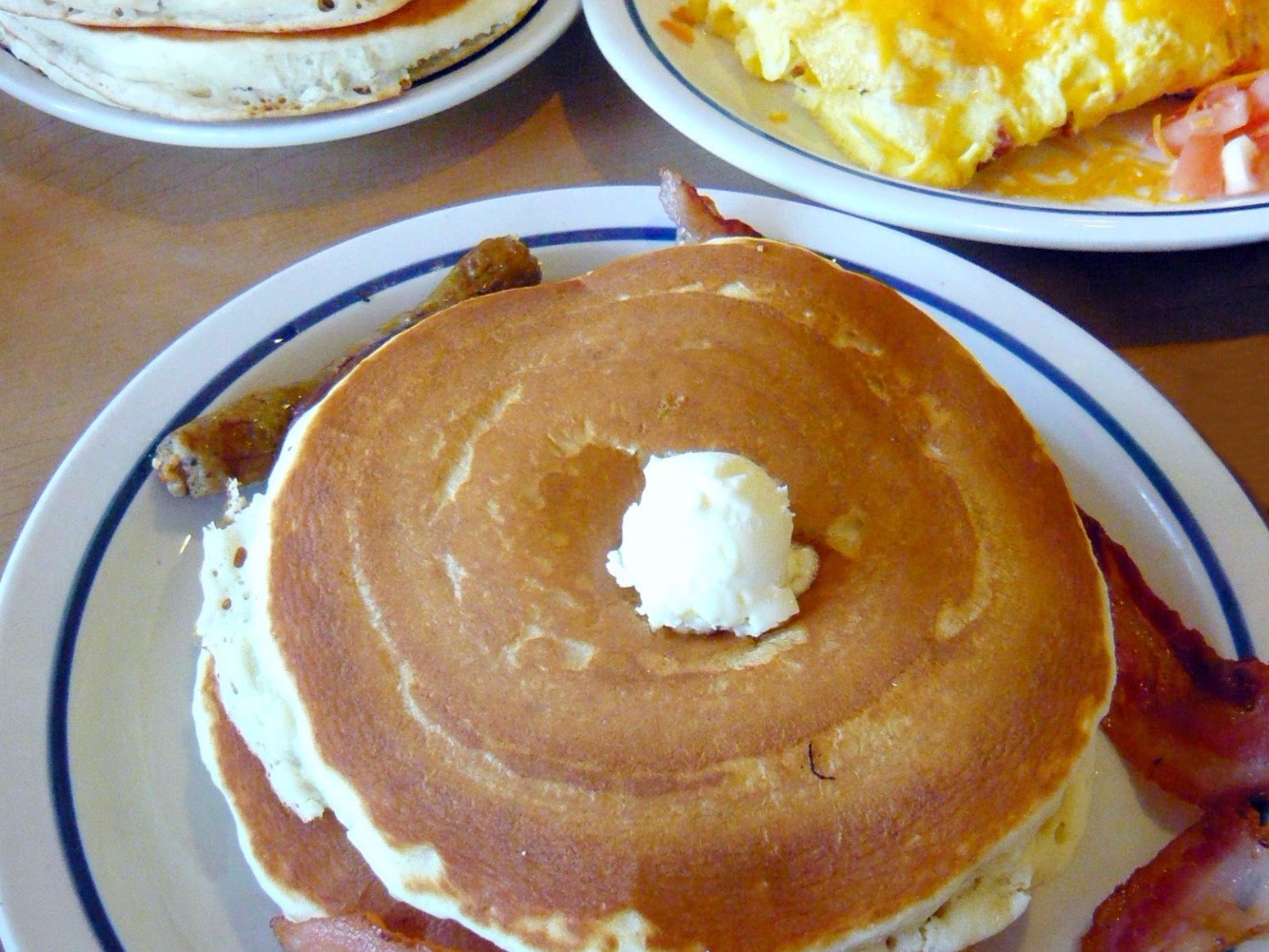 久方の Sur Twitter パンケーキの朝食 アメリカでオムレツ ハムと パンケーキ の 朝食 を摂る