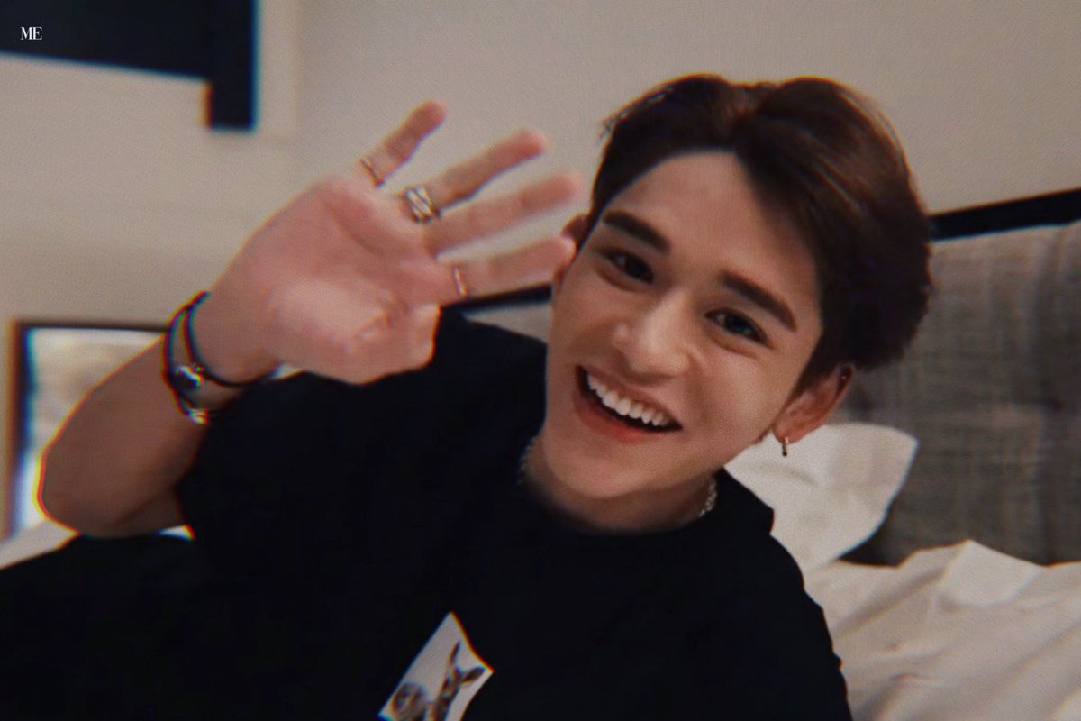 me. (@lxcas99) on Twitter photo 