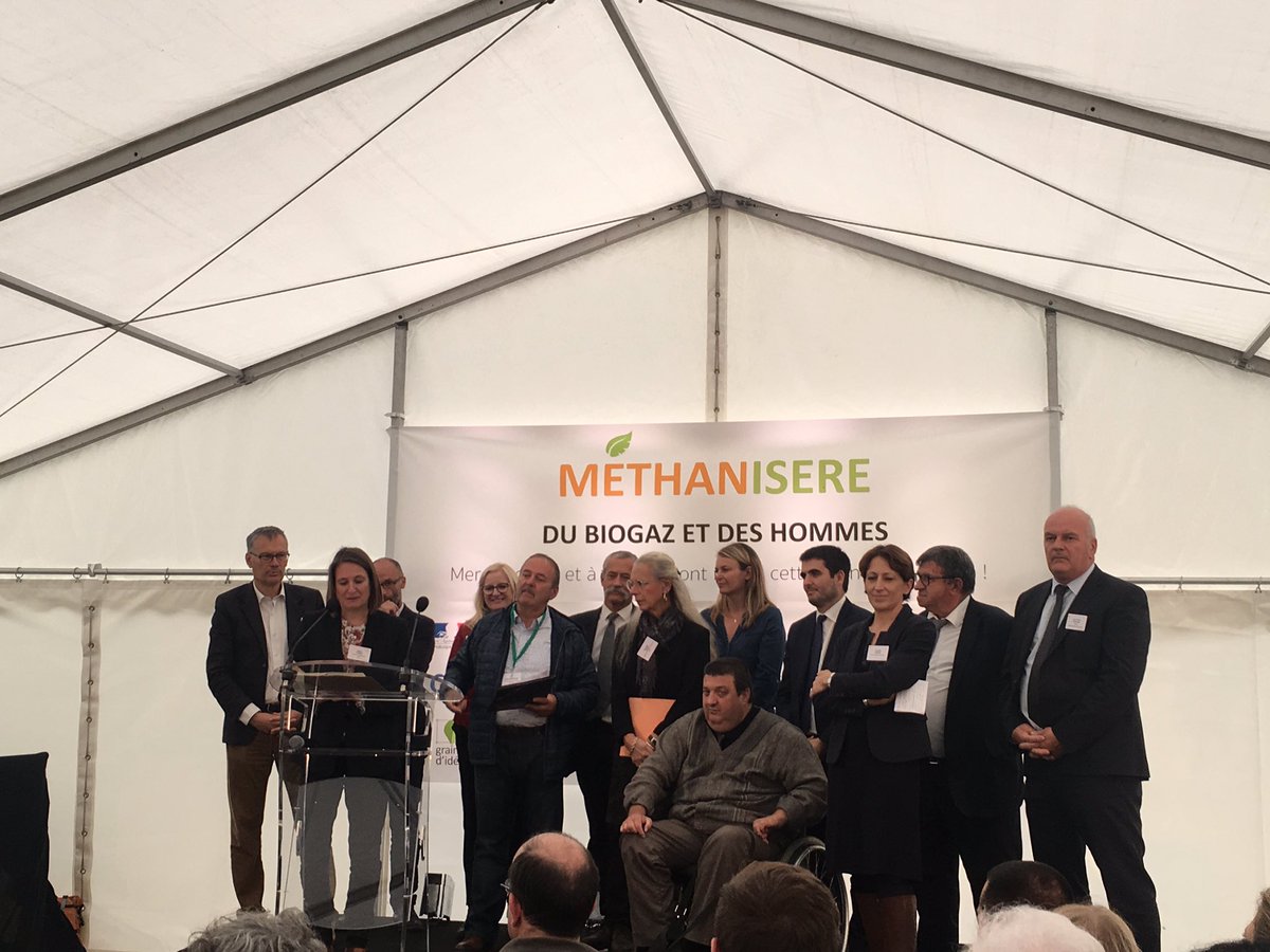 Inauguration du premier site agricole d’injection de #biomethane de l’Isère 👏🏻 #Méthanisère traitera plus de 15 000 tonnes d’intrants par an et produira 9,4 GWh d’énergie, soit l’équivalent de l’alimentation de 1 500 logements 🏠