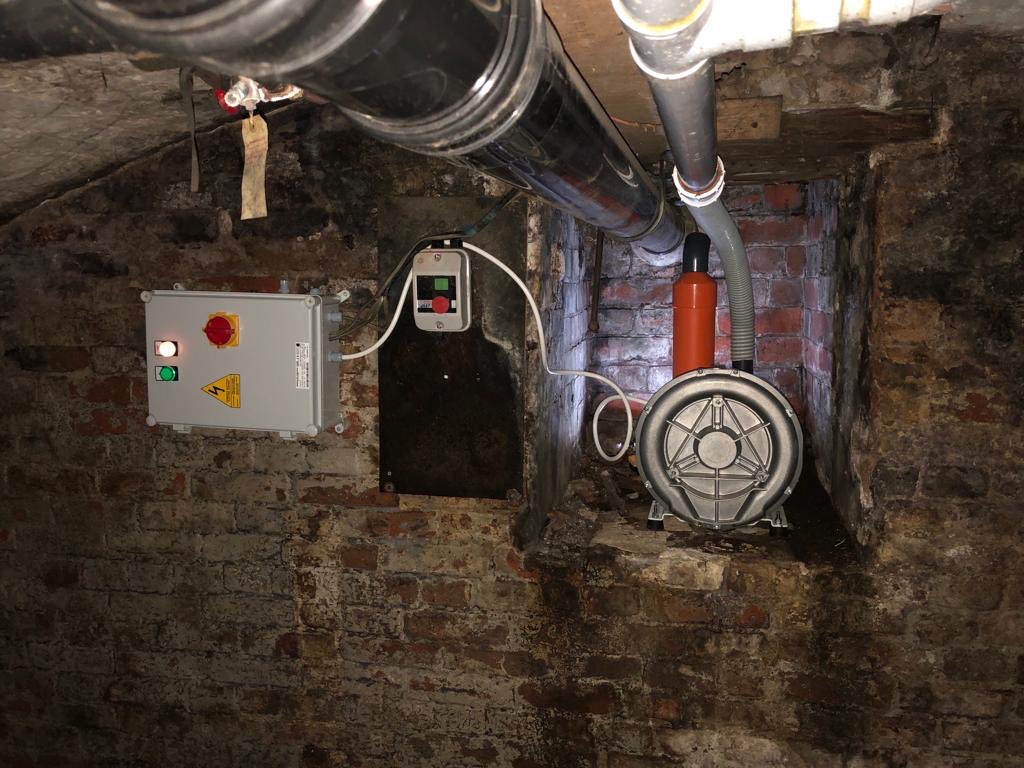 A recent Cattani FluxJet and control panel installation by 2 of our engineers #cattaniesam