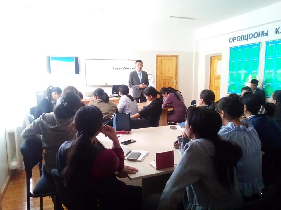 AOtgonbaatar's tweet photo. ҮНЭН БА ЗӨВ ХАМТ ОЛОН ГОВЬ-АЛТАЙ АЙМАГТ АЖИЛЛАЖ БНА. https://t.co/EhIE7dYlPL