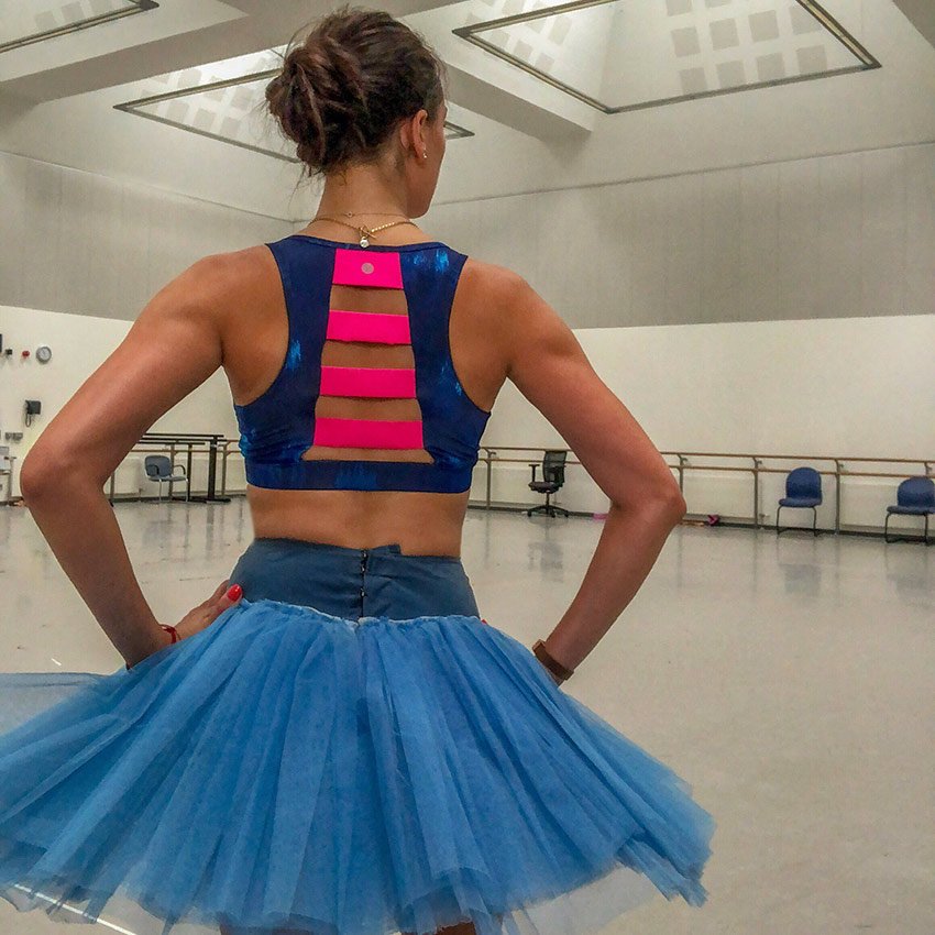 "96% of dancers will get a significant injury in their career, yet every time it happens a form of guilt can make you feel like it is your fault."

Araminta Wraith, @aramintawraith, the <a href="/scottishballet/">Scottish Ballet</a> soloist, with her 4th guest blog: dancetabs.com/2019/10/road-t…

Pic © AWraith