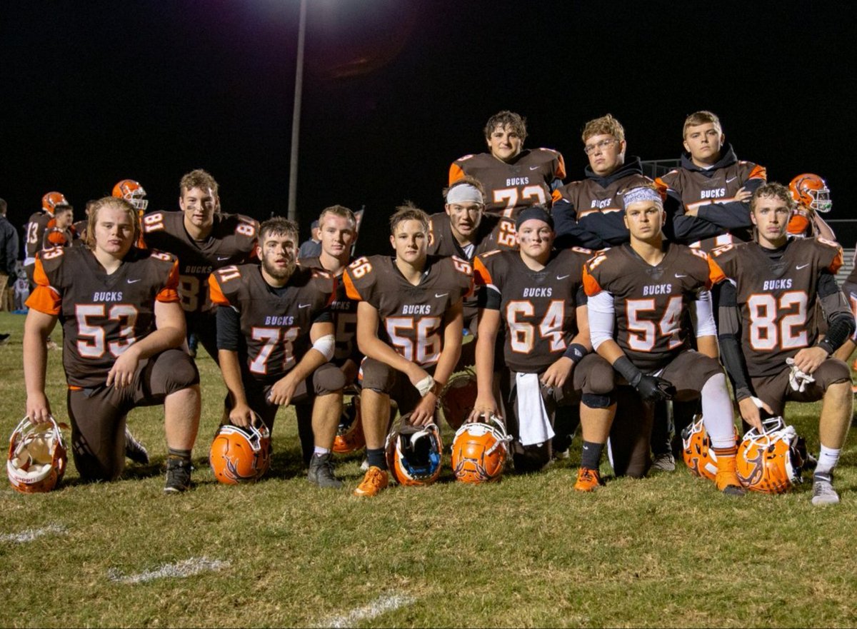 Good Morning #BuckNation!! It's GAME DAY! Everybody Loves GAME DAY! The Bucks O &amp; D Lineman Love GAME DAY! Gotta give the Big Guys some LOVE! They make it happen on both sides of the ball! 🦌🏈🦌 #KeepGrinding #BeatInvaders #Week8