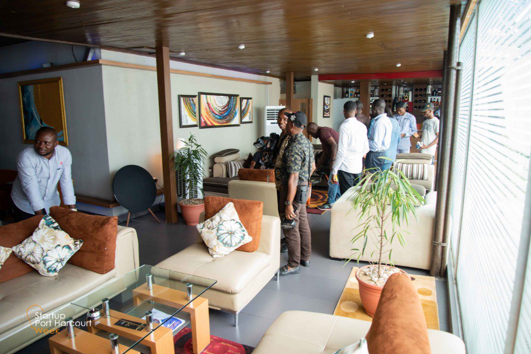 startupphweek's tweet photo. Second day of our Pre-Conference Innovation Tour and we visited Farah Coffee Lounge at 37a Aba Road, Port Harcourt. The Tour is to celebrate spaces that add value to Port Harcourt's digital and creative economy.

#Oil2Tech #TheFutureIsTech #StartupPortHarcourt https://t.co/pjv0cSRP36