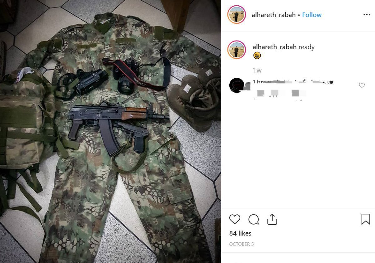 8/ Rabah isn't just a cameraman who on that day was embedded with Ahrar al-Sharqiya.He is their media man &member of Ahrar al-Sharqiya.This is what Rabah posted on his Instagram, 4 days before start of the Turkish operation:Pic of his uniform, guns, cameras +word: Ready.