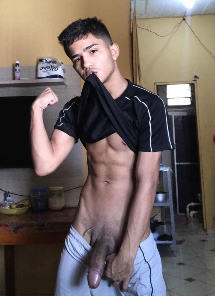 alvsrv's tweet photo. Ano bang mga bitamina ang pinapainum ng mga magulang sa junakis nila at ganyan kaLUSOG ang resistensiya!? Chos #wampipti #gay #bayot #bading #worsethananimals #hima #tamod #burnik #jakol #libog #titi #burat baretto #bakla #chupa #kantot #hiv #aids #hada #booking #singit #bagets https://t.co/opfSoHQ8EO