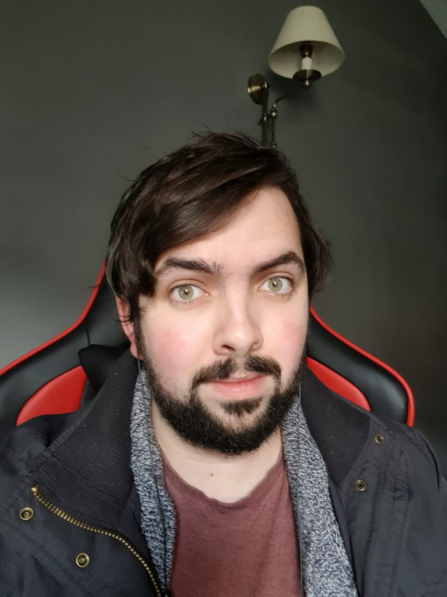 Problemchilde94's tweet photo. Before I stream later today, this uncontrollable mop, it's gotta go. Here's a before picture for you guys to wince at. Pictures of someone who looks like a real member of society to follow 😂 #haircutday https://t.co/DAdZ4SoI7s