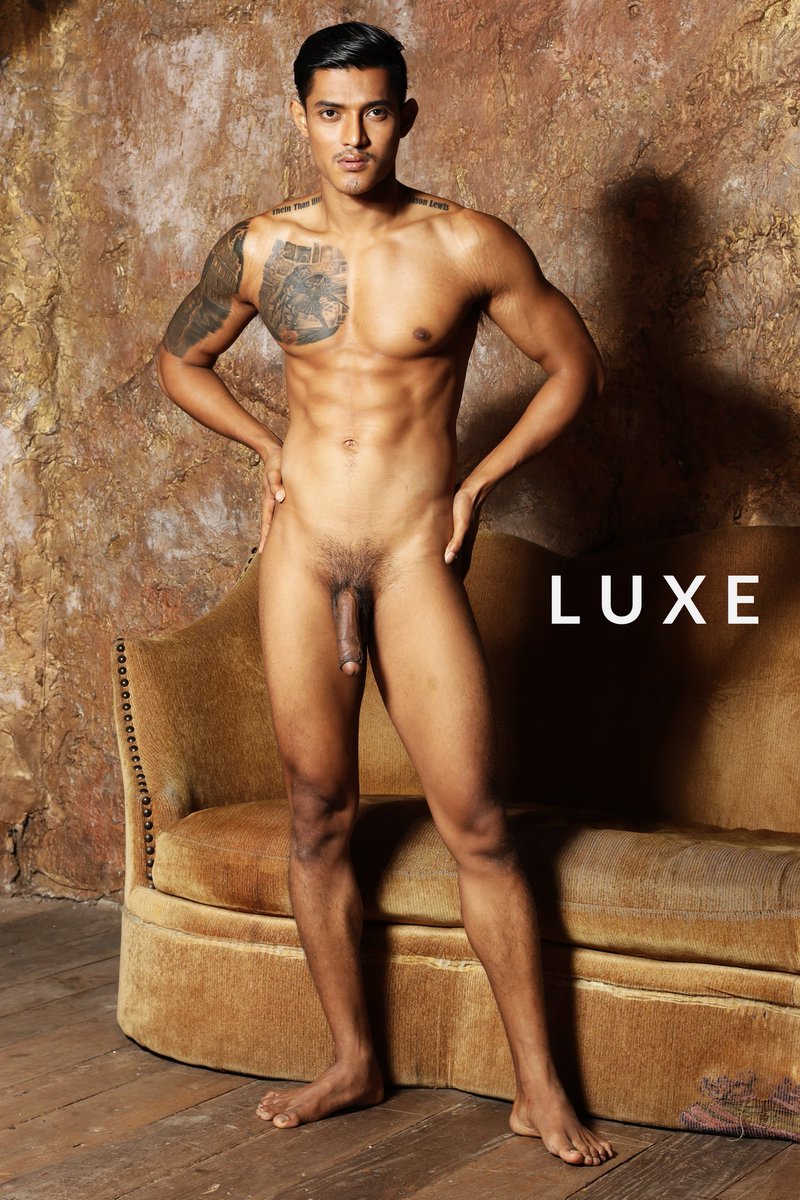 L U X E PHOTOBOOK VOLUME 6 Htoo Ant Lwin Mister Supranational Myanmar 2017 ...