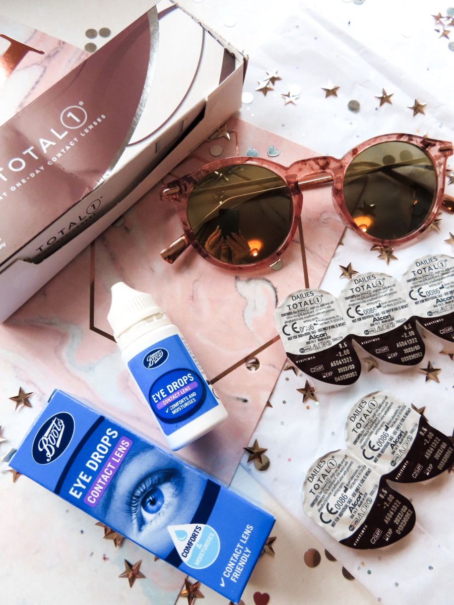 jordynamberr's tweet image. Swapping glasses for contact lenses has transformed my vision. I can now wear sunglasses and actually see out of them! jordynamber.com/2019/10/18/swa…