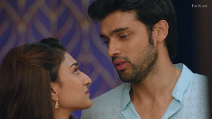ashi_singh_3's tweet photo. #KAsautiiZindagiiKay SPOILER: Pre stops Bajaj from attacking Anu n confesses to Anu that she Loves only him, Kuki gets hurt, Mohini stops Pre from donating blood to Kuki but Anu lets Pre to save Kuki! Anu reveals the truth of Pre's sacrifice to Mohini PC: Bajaj unite AnuPre https://t.co/DBQrM89IfR