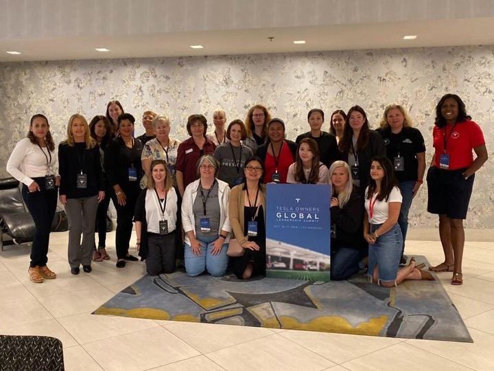 NTXTeslaOwners's tweet photo. 👏 Let’s hear it for ALL the women who help the Club Program exceed excellence. 👏
Y’all rock!
#LeadershipSummit2019 @Tesla @elonmusk #TeslaWomen @DivasTesla https://t.co/8rvyJvxIY6