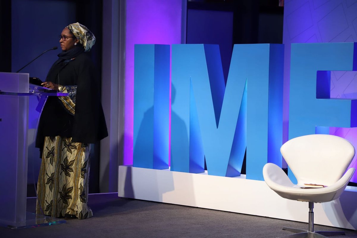ubasanius's tweet photo. A key focus of a session I attended at the IMF was on debt transparency &amp; how it can lead to better development outcomes. Minister @FinMinNigeria, @ZShamsuna who was one of the panelists, spoke on Nigeria’s effort to improve transparency in the acquisition &amp;management of our debt https://t.co/9iFjIW5CQr
