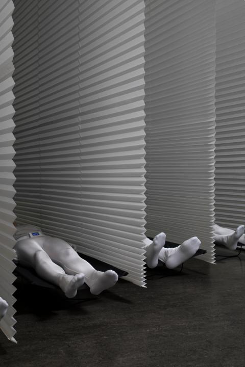 With the exhibition 'Chronic Health: It's only human?' this Embassy of Health shows the power of design in the transitions in healthcare, as well as the dilemmas in healthcare. Philips Experience Design is one of the partners in this. #EindhovenStories to.philips/60171GFEJ