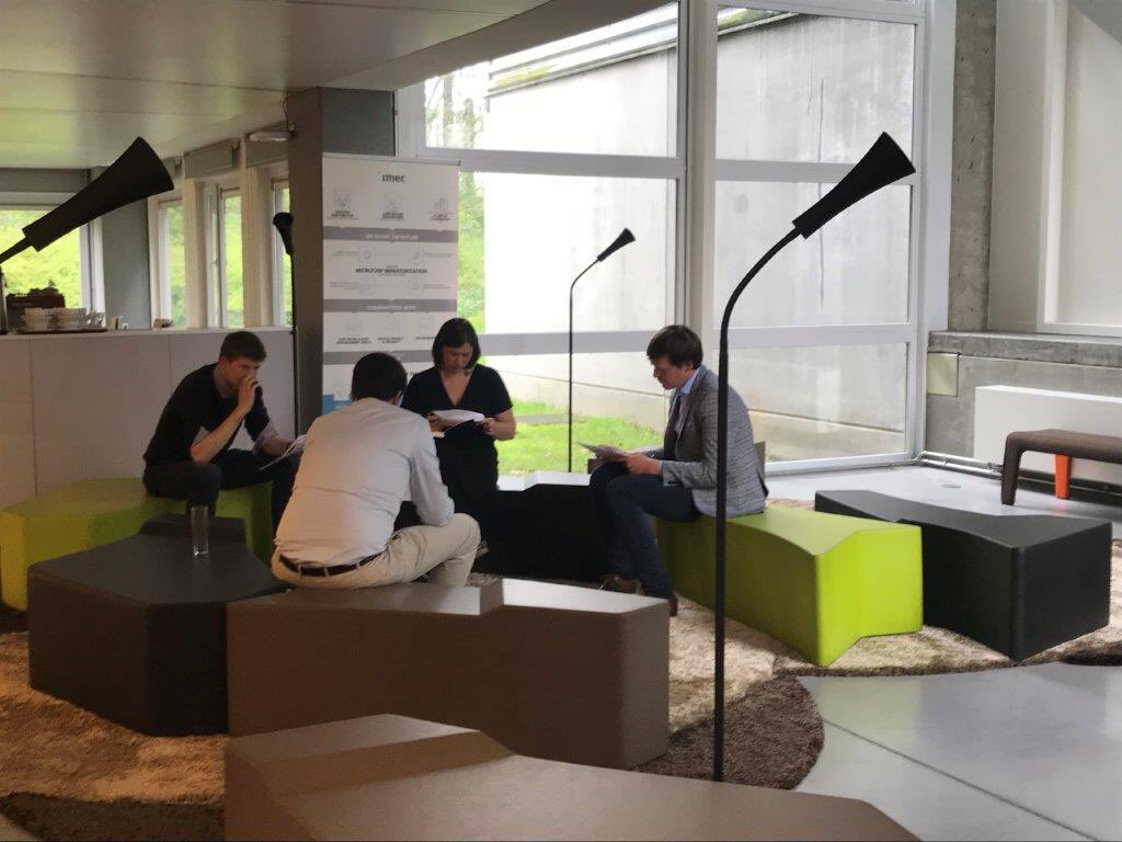 Naast opleidingen organiseren we ook #workshops. In onze #realestatelabs krijg je tools, tips en tricks. Op 27/11 is er What the Fund over financiering van #vastgoed #startups. Op 11/2 is er Constructief #onderhandelen bij complexe projecten. Meer info via
bit.ly/1C7hjnv