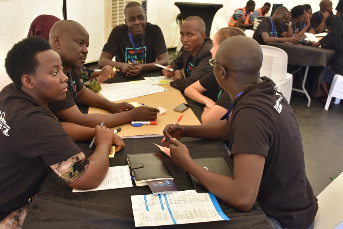 EnabelinUganda's tweet photo. It is business unusual at #KampalaInnovativeWeek. We are finding new ways of driving learning institutions into the digital age. Our #Hackathon dubbed #HackUnaMatata is using young creative minds to find innovative ideas on using technology to transform learning institutions. https://t.co/uRSIs5dBj1