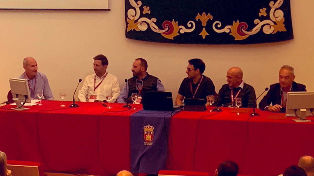 raulbiescas's tweet photo. #CrueTIC P5M Proyectos TIC en 5 minutos. Excelente @Inakifu_UD_IT con @UMU @unileon @UdL_info @deusto @UCOMILLAS en @UBUEstudiantes @CrueUniversidad @SIGMA_AIE https://t.co/XEQmN6U1ez