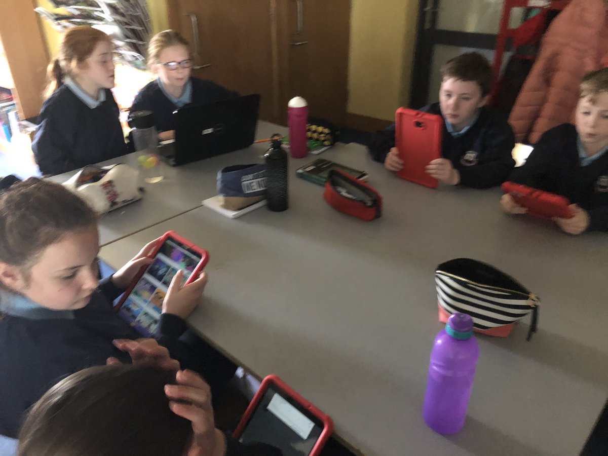 5th6thMsConway's tweet photo. Coding fun as part of #mathsweek19 https://t.co/ScLBeVE2WT