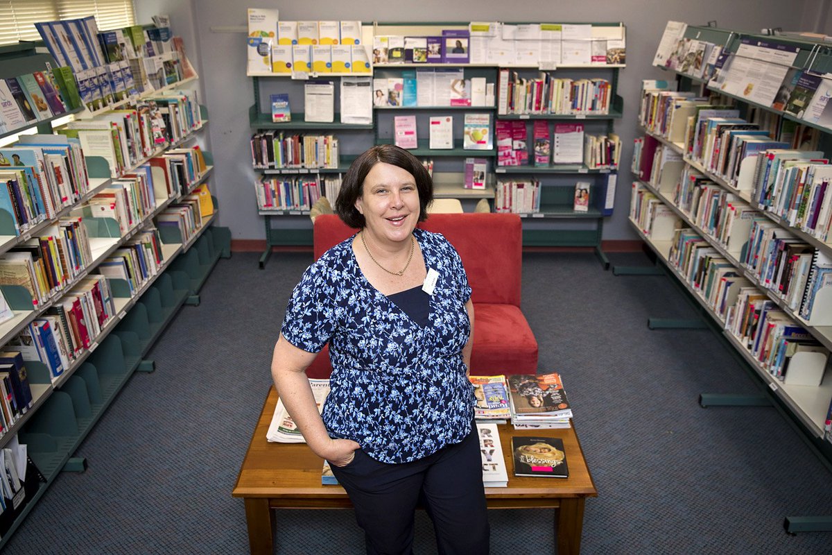 Congratulations to King Edward Memorial Hospital Employee of the Month Award winner for September, Consumer Librarian Renae Clement! #NMHS_WA #WNHS #CelebratingOurStaff #StaffExcellence #PositivePatientOutcomes ow.ly/94Ju50wOk6c