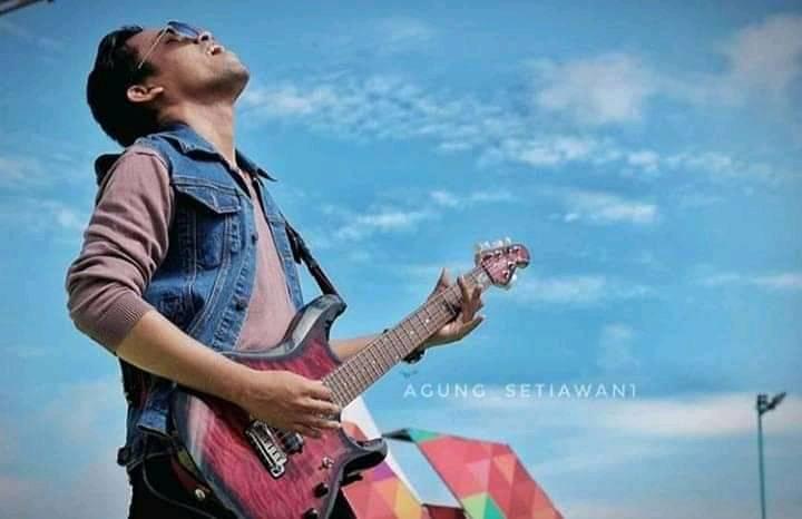 Idola satu satunya 😘
#FildanDemiCintaSuci