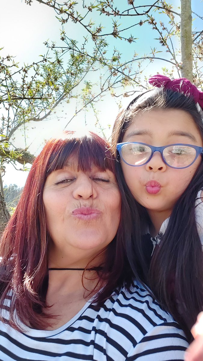 leydacabrera2's tweet photo. #amanececonmega buenos  días  señorita  Priscila  y  un saludo  a todo  el  equipo y mi nieta  Martina  que  tenga  excelente  fin  de semana  bendiciones  para  todos https://t.co/O8mBI8mZH7